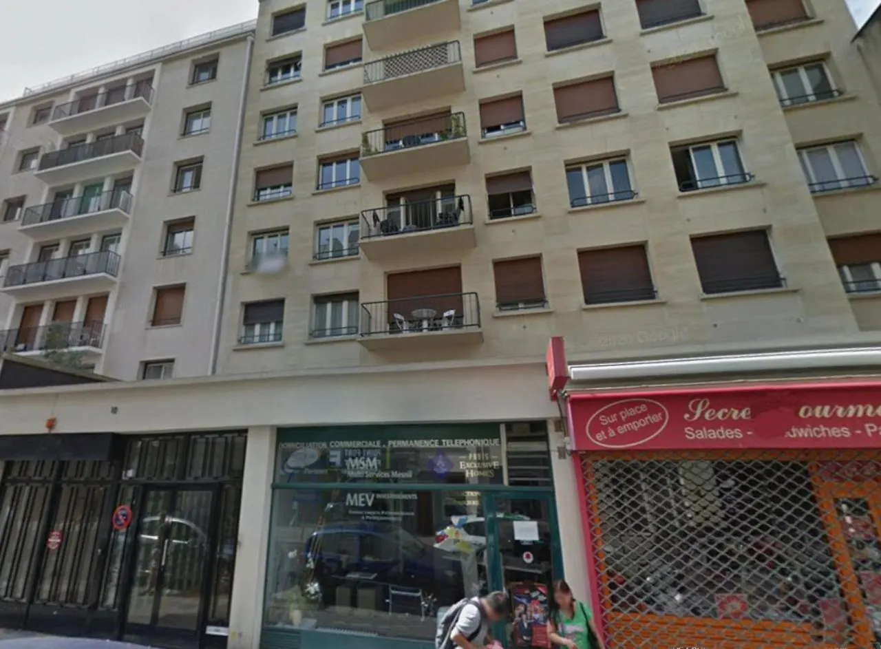 Entre Tour Eiffel Et Champs Elysees Paris Daire